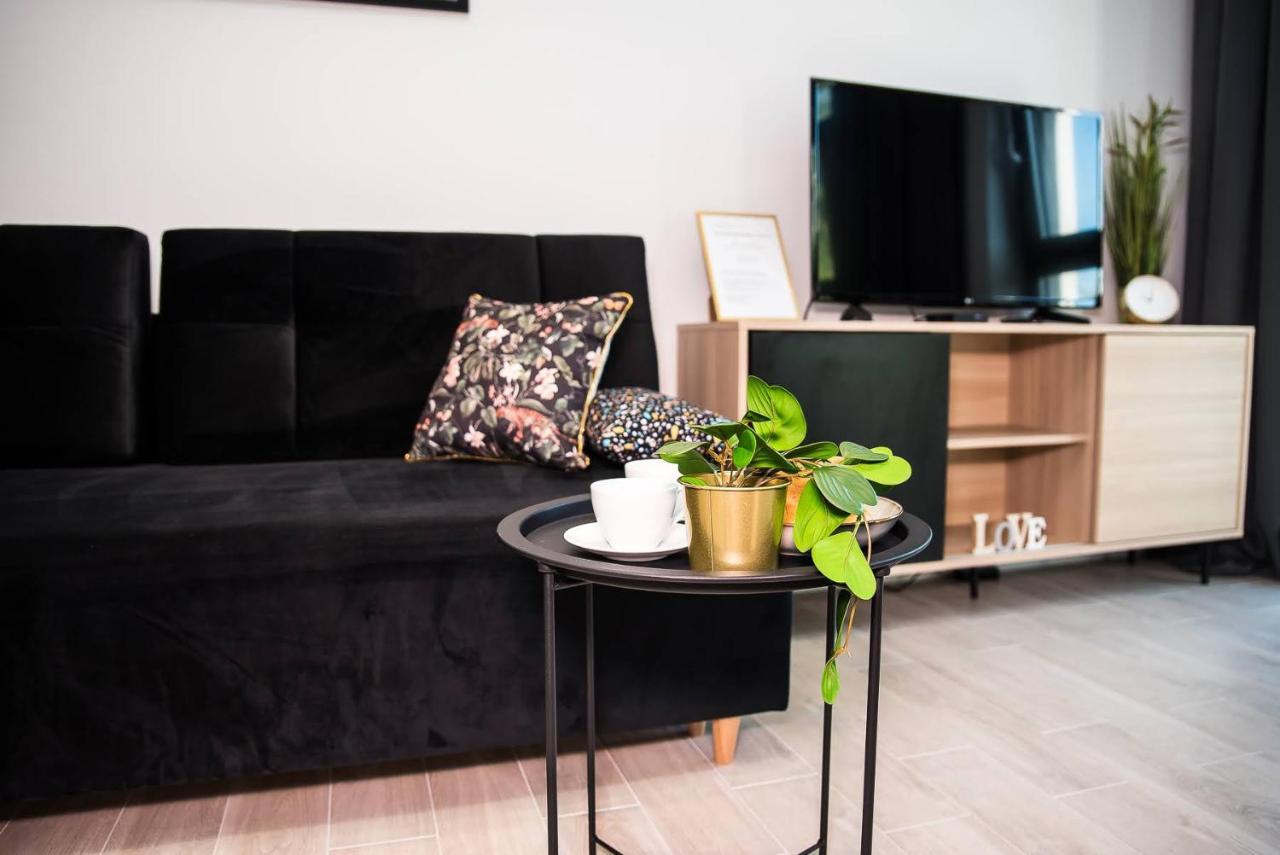 Easy Rent - Business Center 41 Apartment